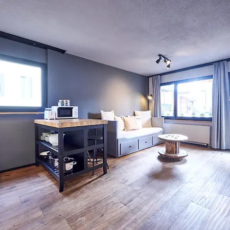 Apartamento Switzerland Entrelagos